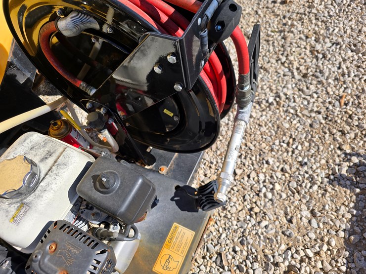 #22370-•-1200-gallon-snowex-liquimaxx-spray-rig-image-27