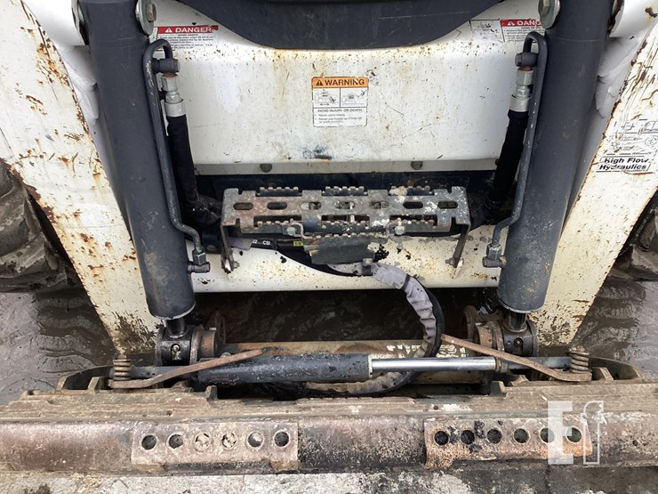 2016-bobcat-s770-image-10