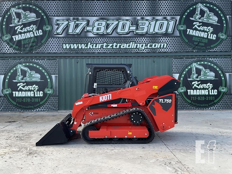 2025-kioti-tl750-image-1
