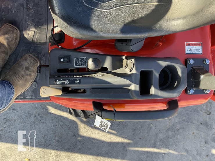 2025-kioti-cs2520-image-16