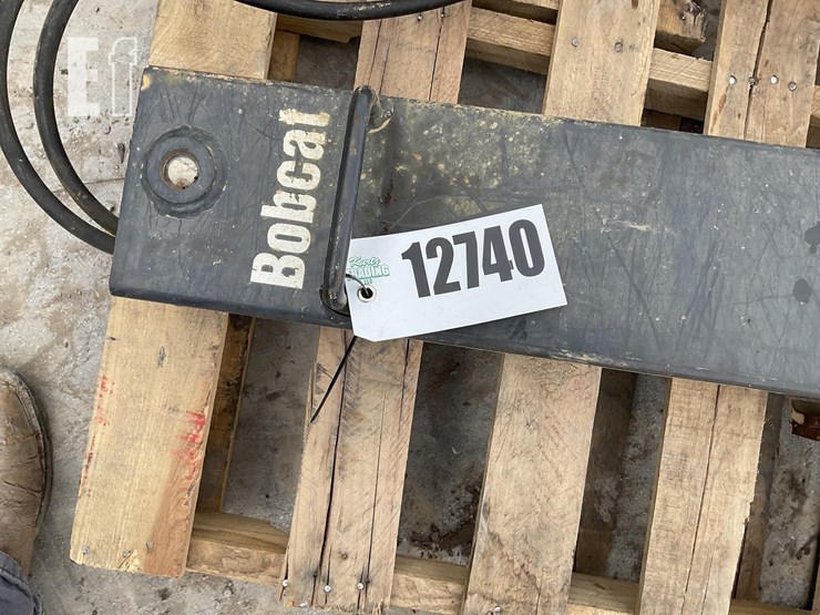 bobcat-rear-stabilizer-image-5