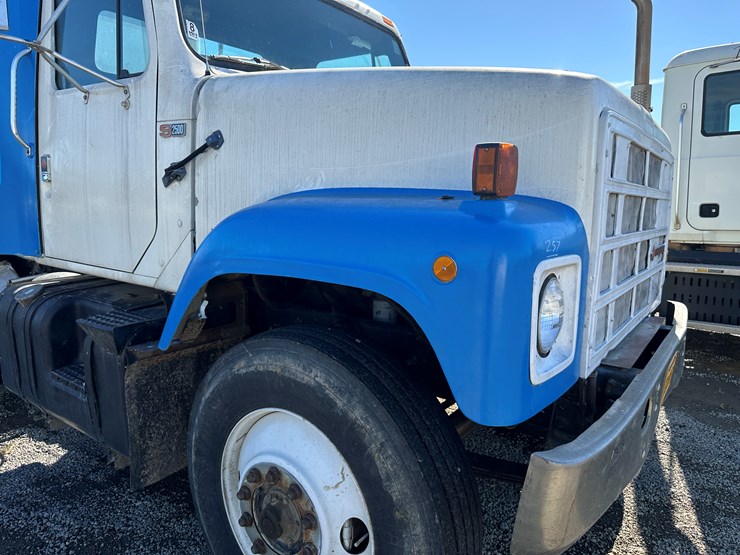 #32744-•-1989-international-f-2575-t/a-daycab-truck-tractor-vin:-1hszjg2r7kh666552-image-41
