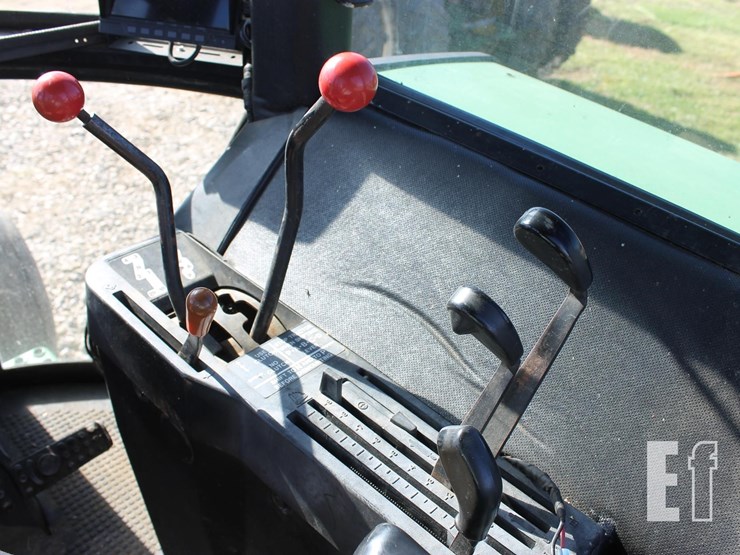 john-deere-4440-image-13