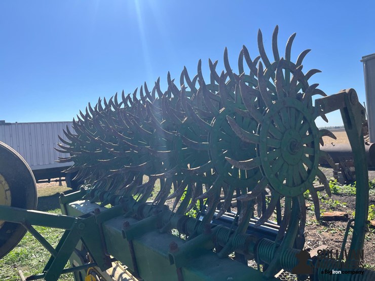 john-deere-400-image-12