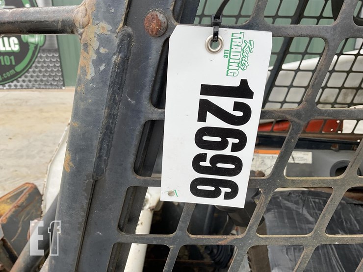 2005-bobcat-t250-image-22