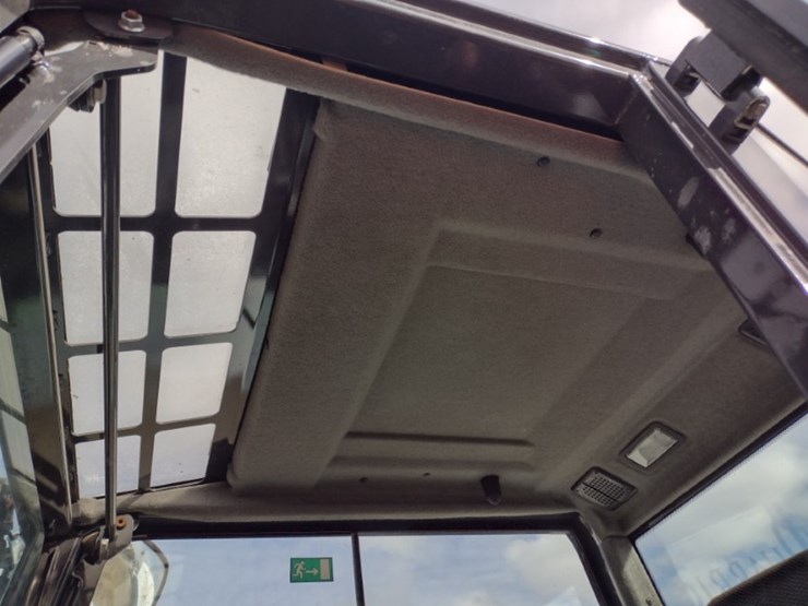 21-bobcat-e88-image-14