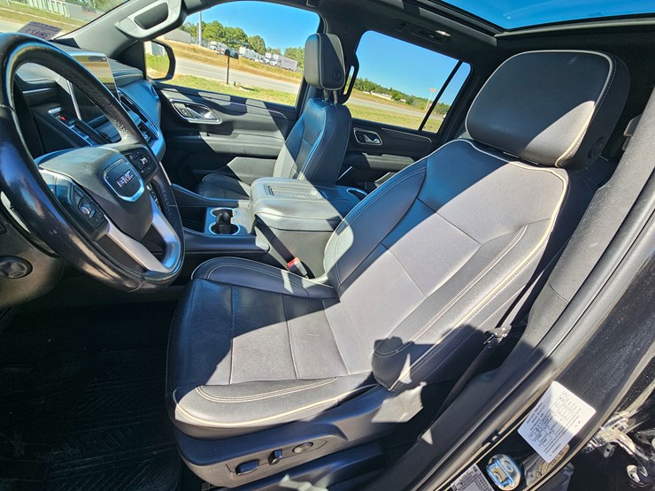 2022-gmc-yukon-xl-image-31