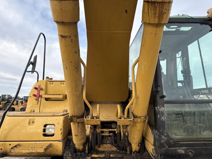 2004-caterpillar-325cl-image-19