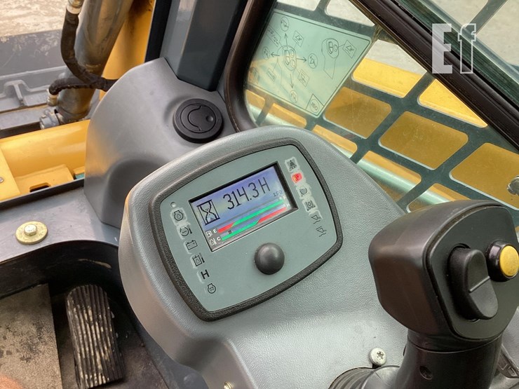 2014-gehl-rt250-image-18