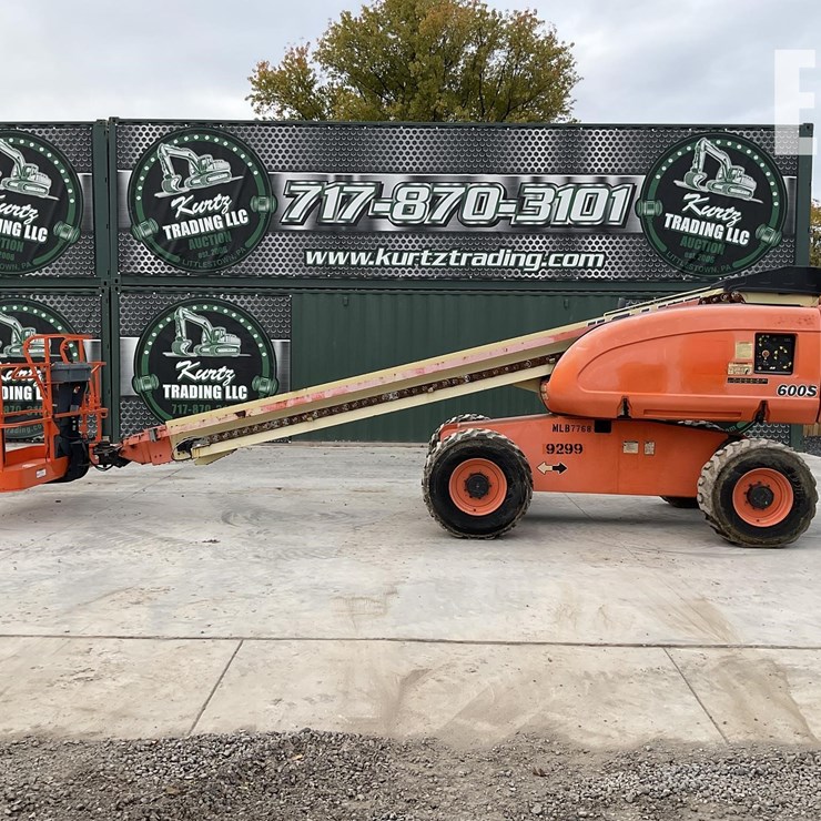 2008 JLG 600S