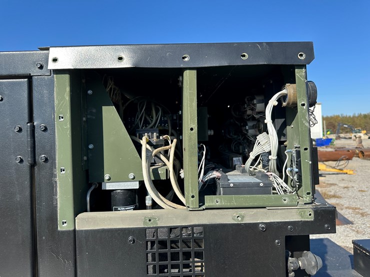 #32822-•-military-generator-image-25