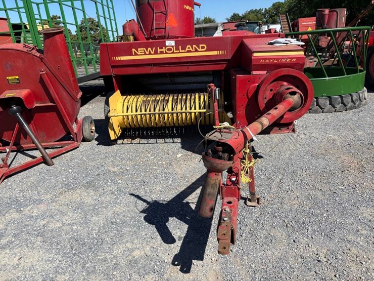 new-holland-316-image-1