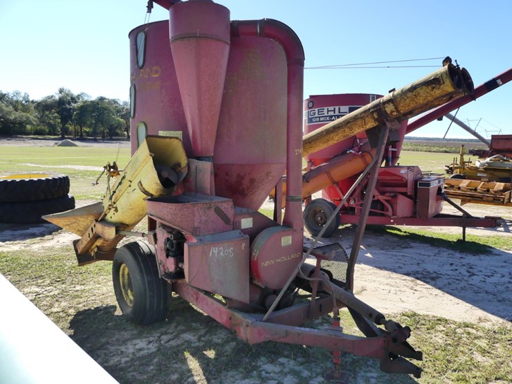 new-holland-354-image-2