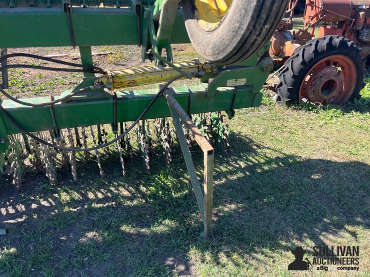 john-deere-400-image-11