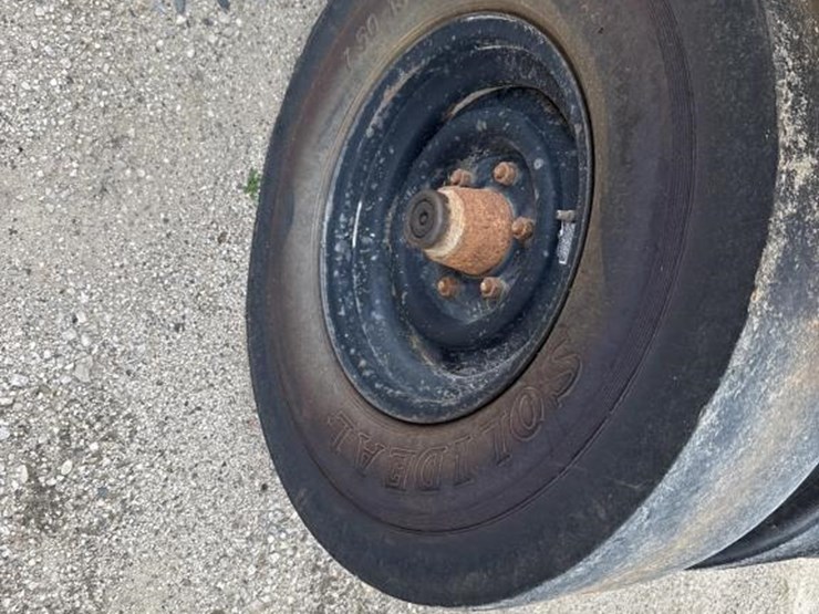 #1909-•-southwest-sr13-towable-compactor-image-16