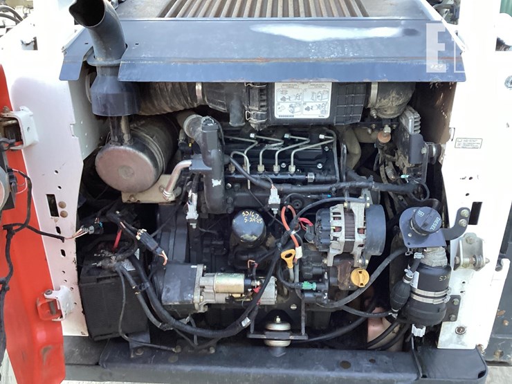 2016-bobcat-s530-image-11