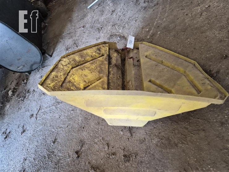 poly-auger-hopper-image-2