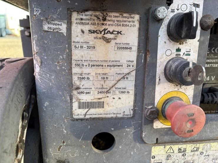 2013-skyjack-sjiii3219-image-12