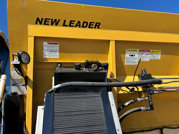 2016-ag-chem-rg1100b-image-31