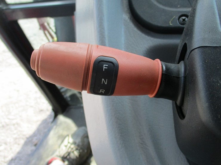 mahindra-6075-image-18