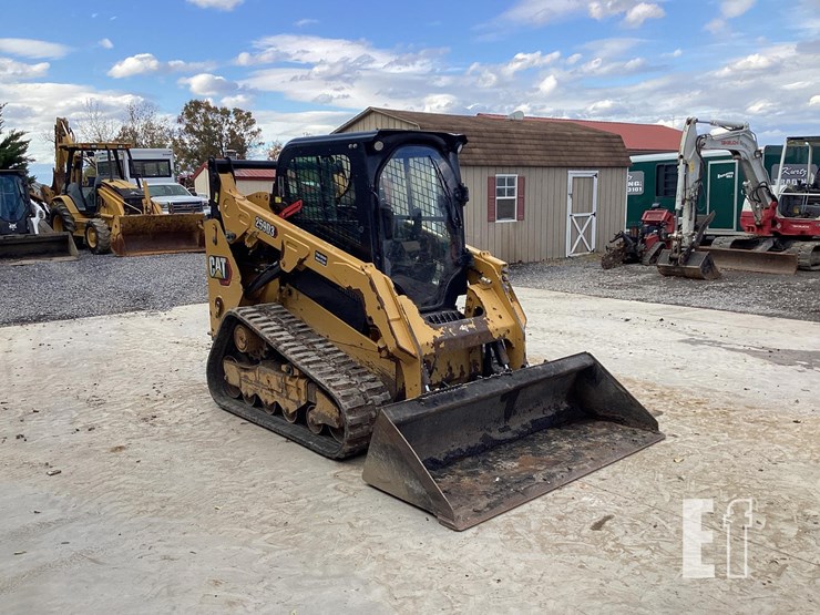 2020-caterpillar-259d3-image-6