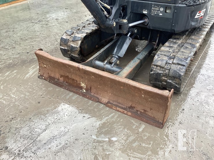 2021-bobcat-e50-image-11