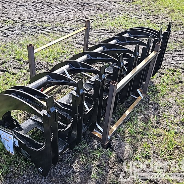 Unused GIYI GY-CLG72C Grapple to suit Skidsteer