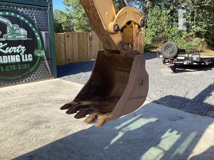 2001-deere-310sg-image-11