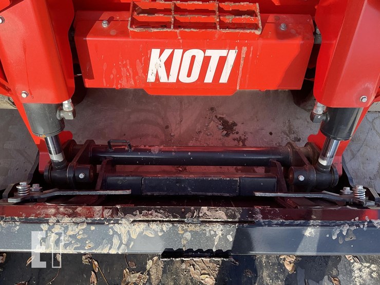 2025-kioti-tl750-image-10