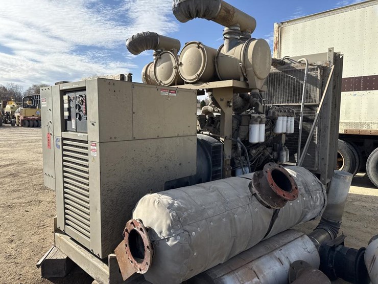 cummins-qst30-image-4