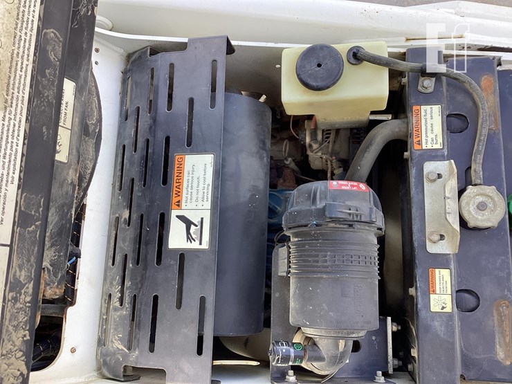 2018-bobcat-mt85-image-13