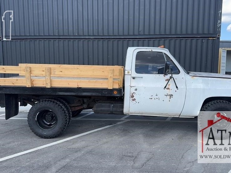 1980-chevrolet-dually-flatbed-image-2