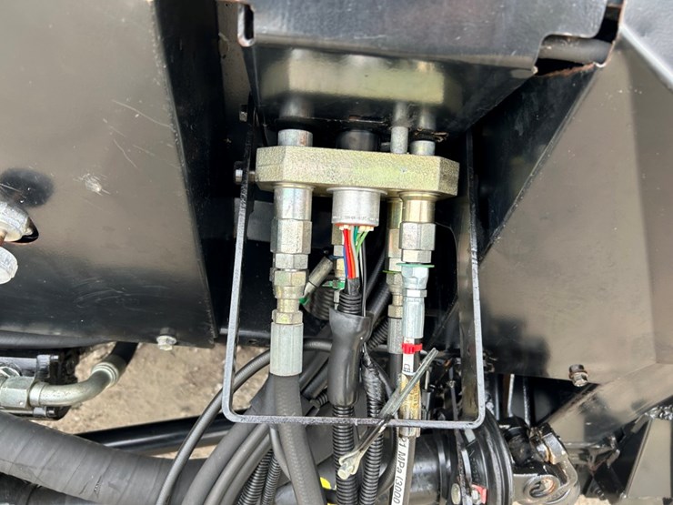 2008-mac-don-fd70-image-12