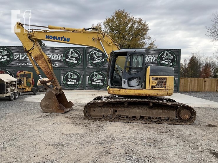 2010-komatsu-pc228-image-1