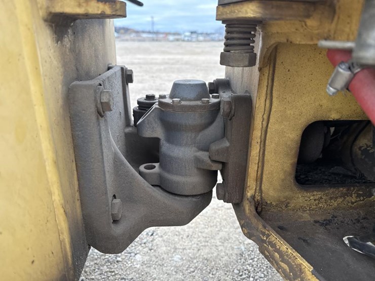 2009-dynapac-cc900-image-19