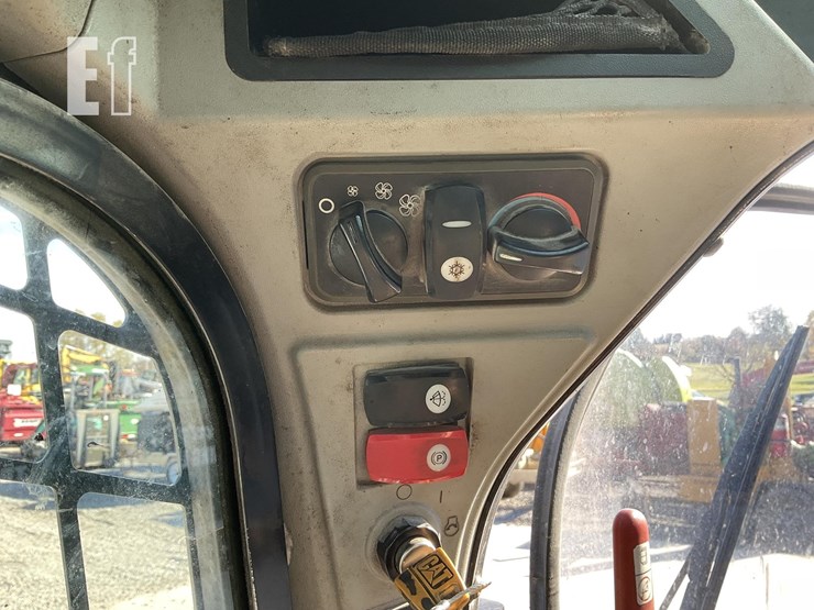 2018-caterpillar-272d2-xhp-image-15