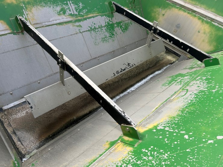 2012-john-deere-4940-image-55