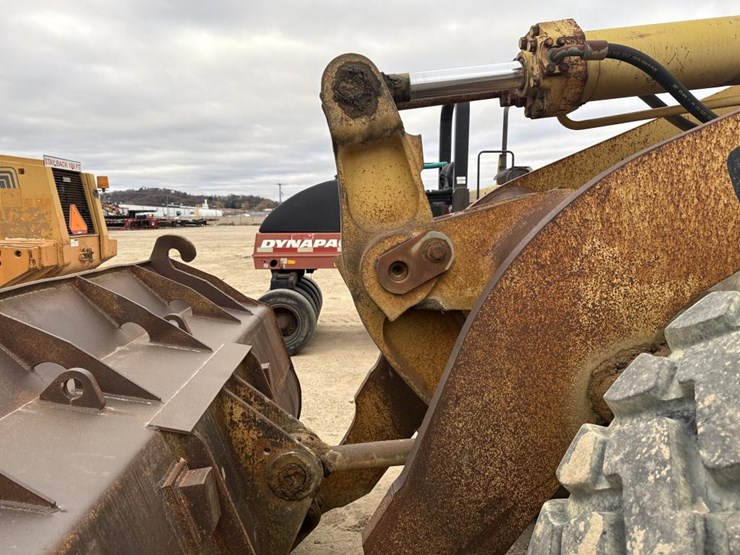 1988-caterpillar-950e-image-16