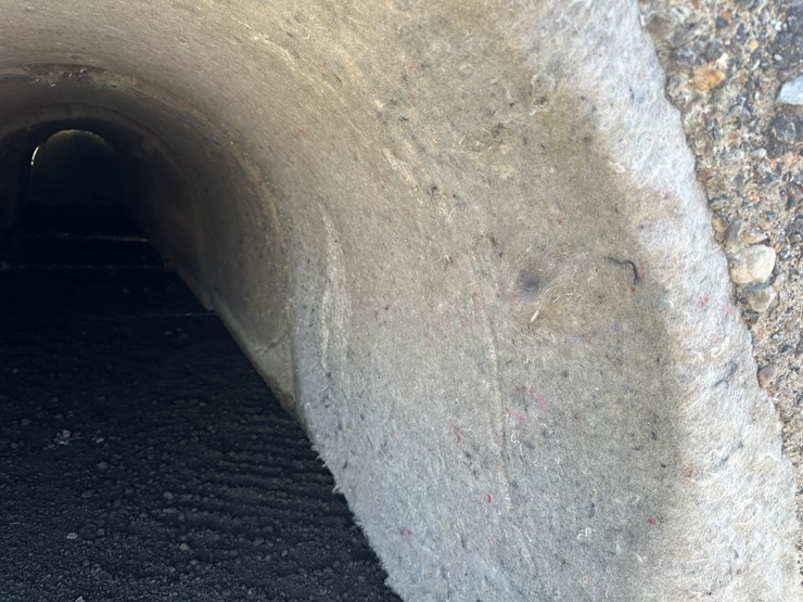 #32728-•-lot-of-(13)-~57"x80"-concrete-culvert-sectionss-image-5