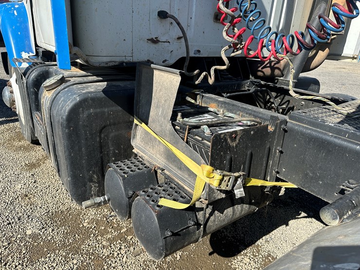 #32744-•-1989-international-f-2575-t/a-daycab-truck-tractor-vin:-1hszjg2r7kh666552-image-32