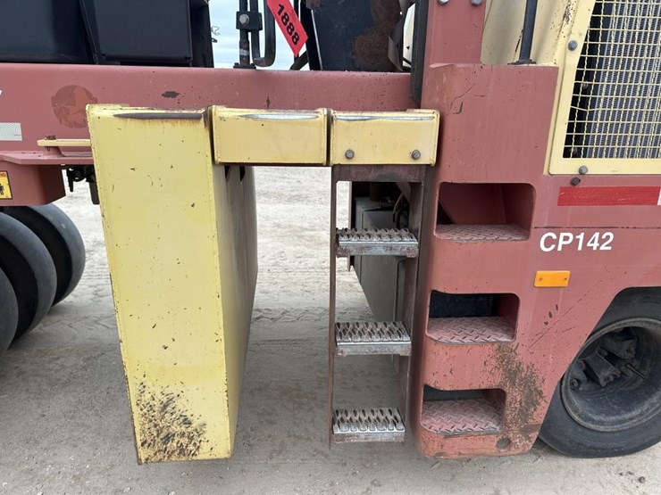 2007-dynapac-cp142-image-12