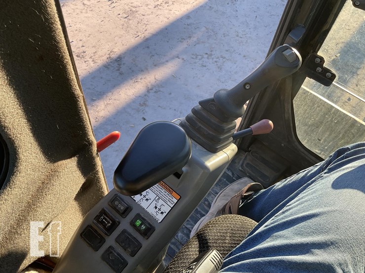 2020-bobcat-e55-image-18