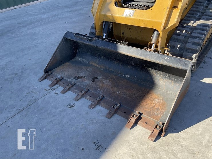2019-caterpillar-259d-image-9
