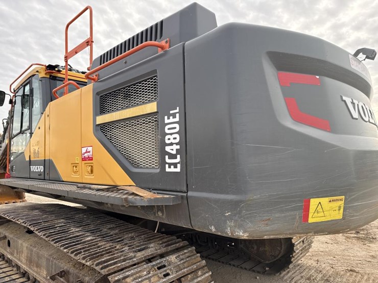 #1881-•-2020-volvo-ec480e-excavator-image-32