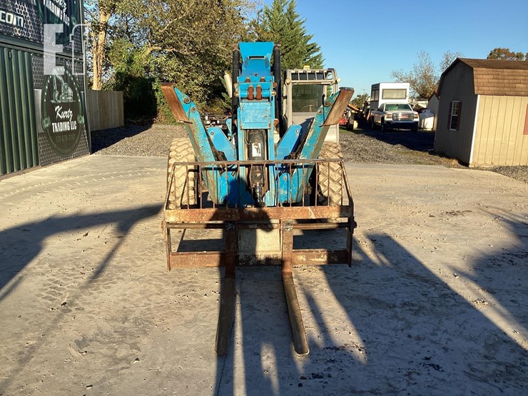 2007-genie-gth1056-image-7