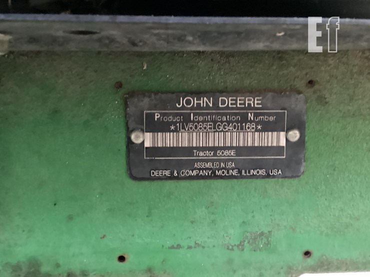 2018-john-deere-5085e-image-18