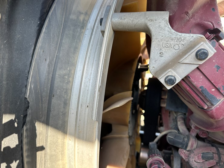 #32746-•-2014-mack-chu-t/a-daycab-truck-tractor-vin:-1m2an07y4em016702-image-51