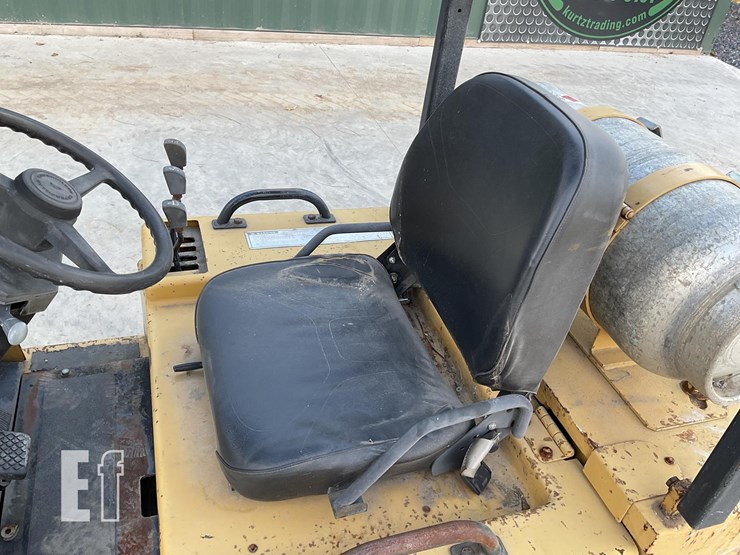 1990-caterpillar-t50d-image-11