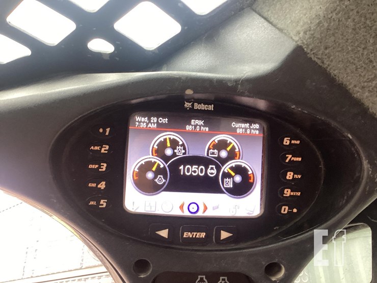 2016-bobcat-s770-image-18