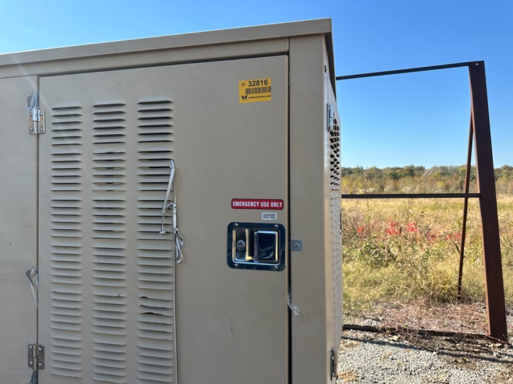 john-deere-4024t-image-9